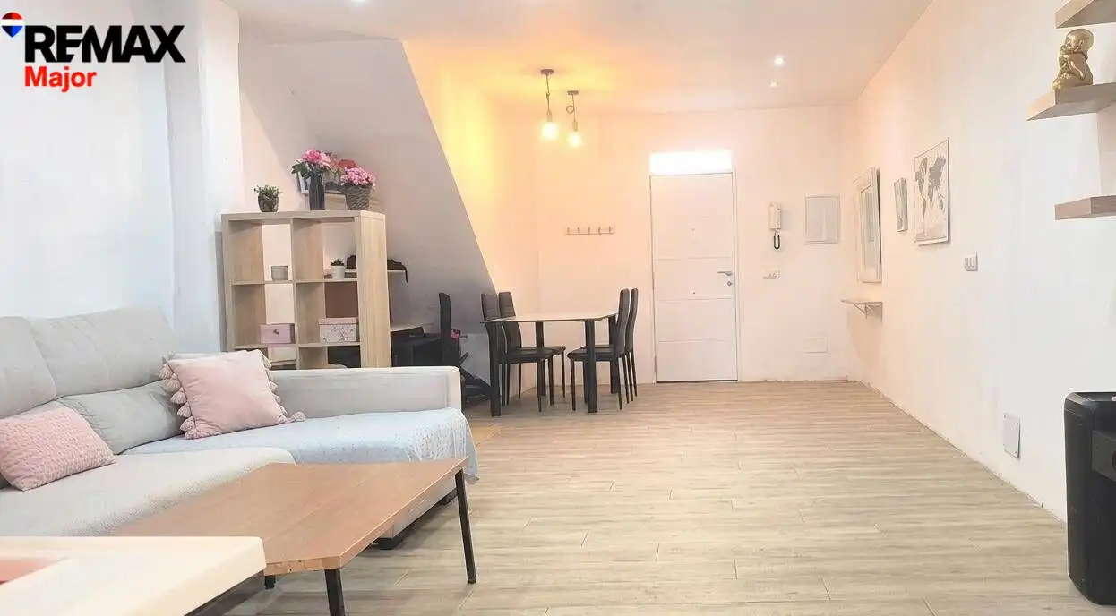 Ground floor for sale in Inca  with Air Conditioner and Terrace