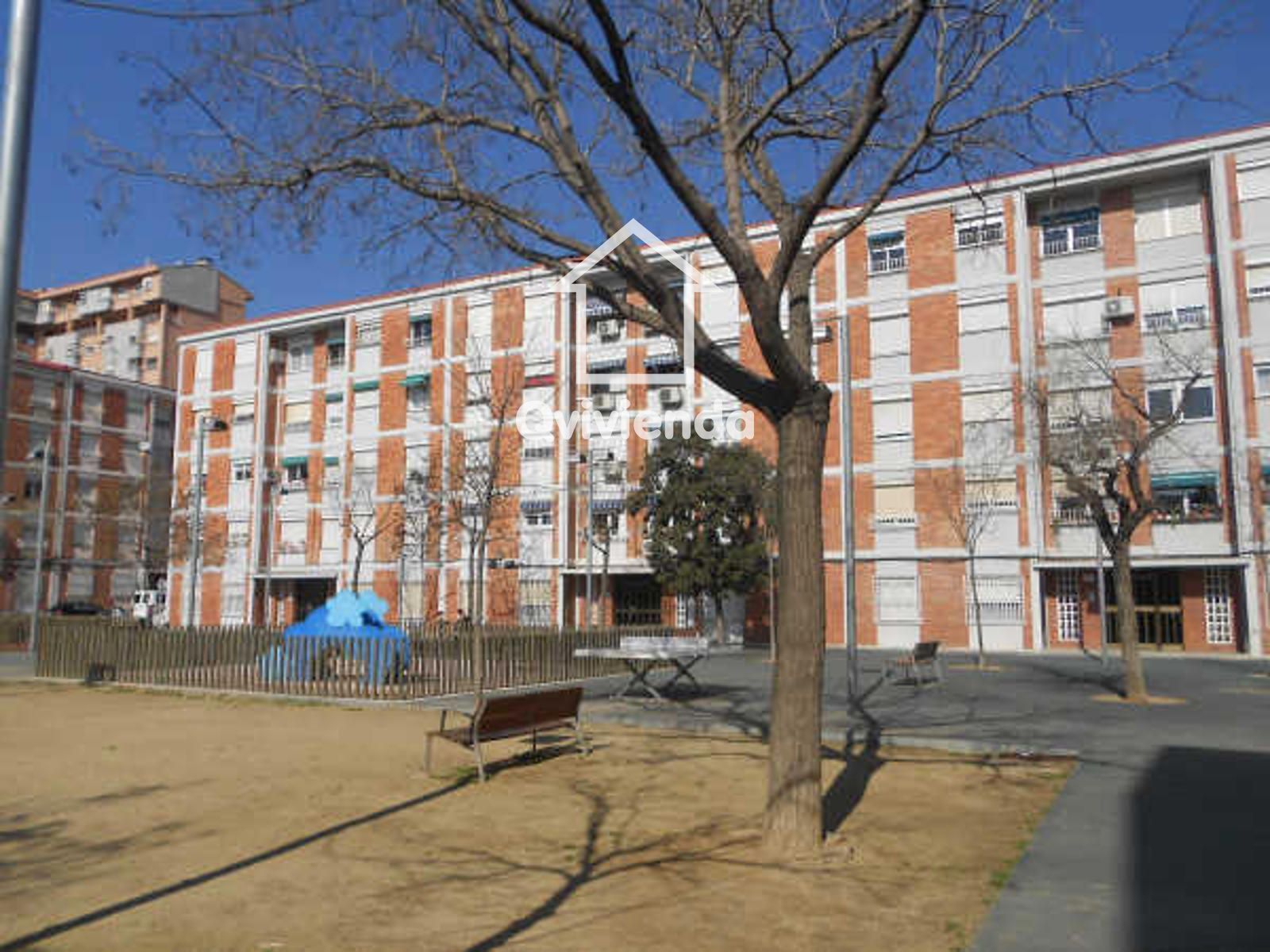 Exterior view of Flat for sale in Sabadell