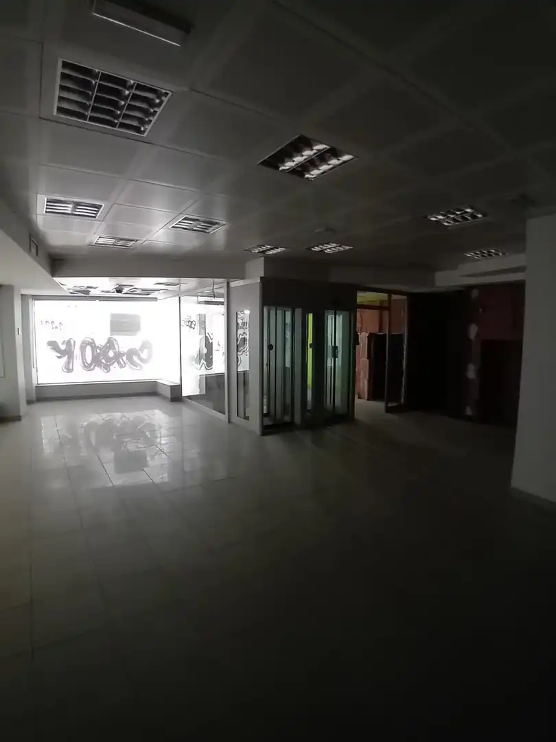 Local comercial de lloguer a Calle Baleares 6, imagen 6