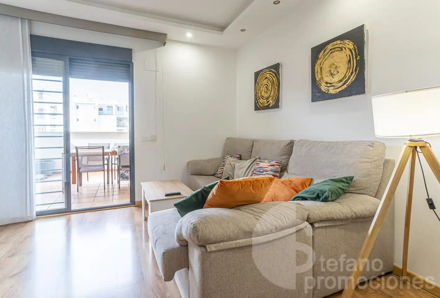 Wohnzimmer von Erdgeschoss zum Verkauf in Málaga mit Klimaanlage, Privatgarten und Parkett