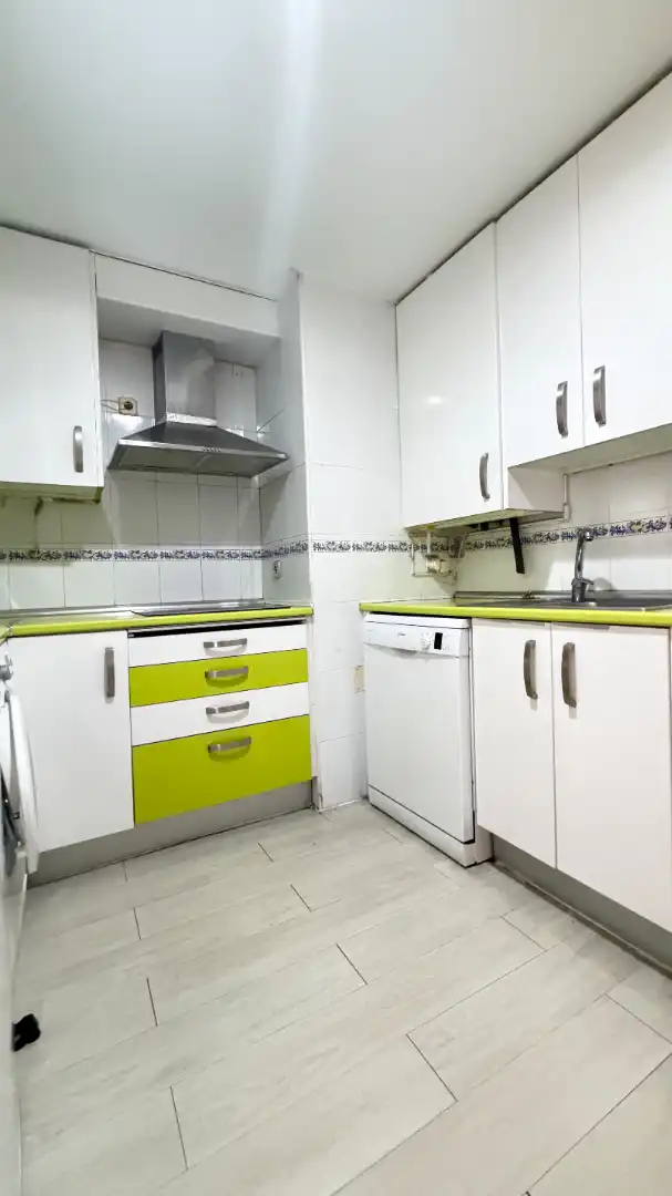 Cocina de Piso en venta en Valdemoro con Aire acondicionado, Calefacción y Parquet