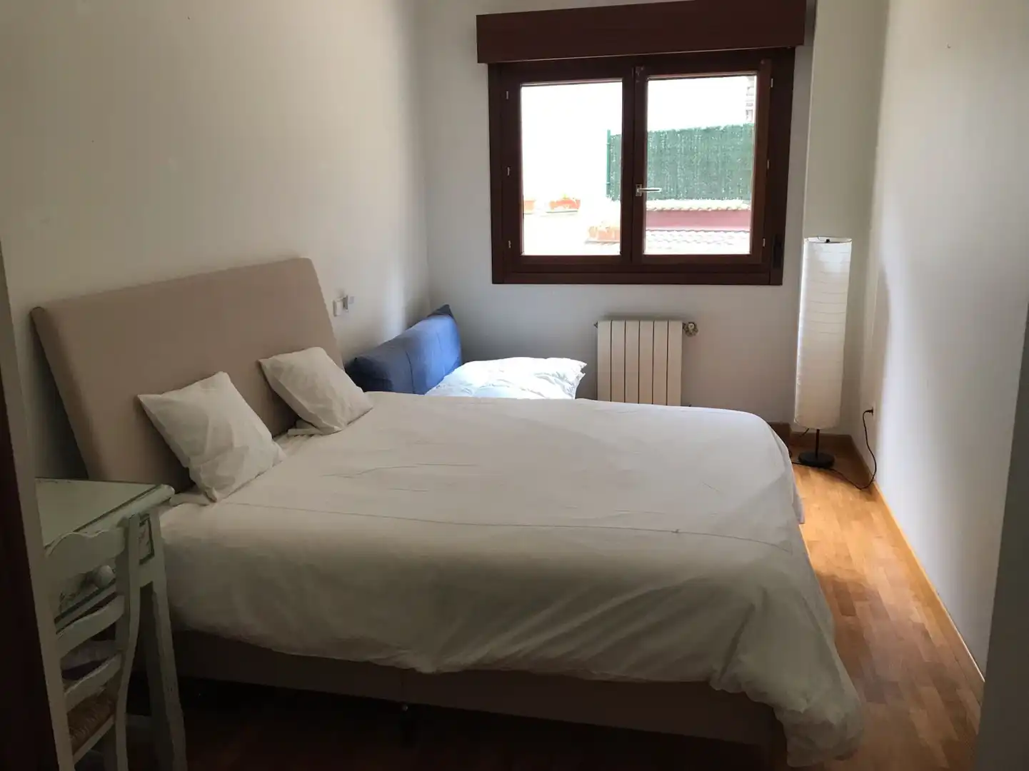 Habitación de Piso de alquiler en Gijón  con Calefacción, Parquet y Terraza