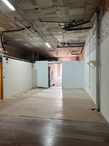 Local comercial en Alquiler en Calle Holanda en Cártama