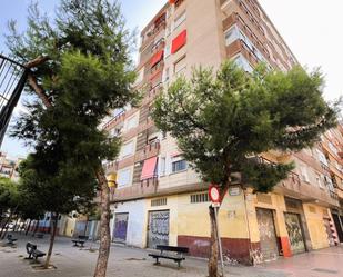 Vista exterior de Pis de lloguer en  Zaragoza Capital amb Aire condicionat, Terrassa i Balcó