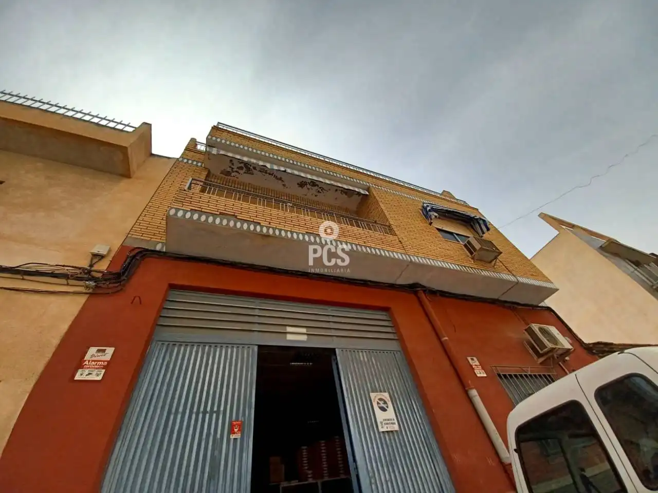 Vista exterior de Edifici en venda en Alhama de Murcia