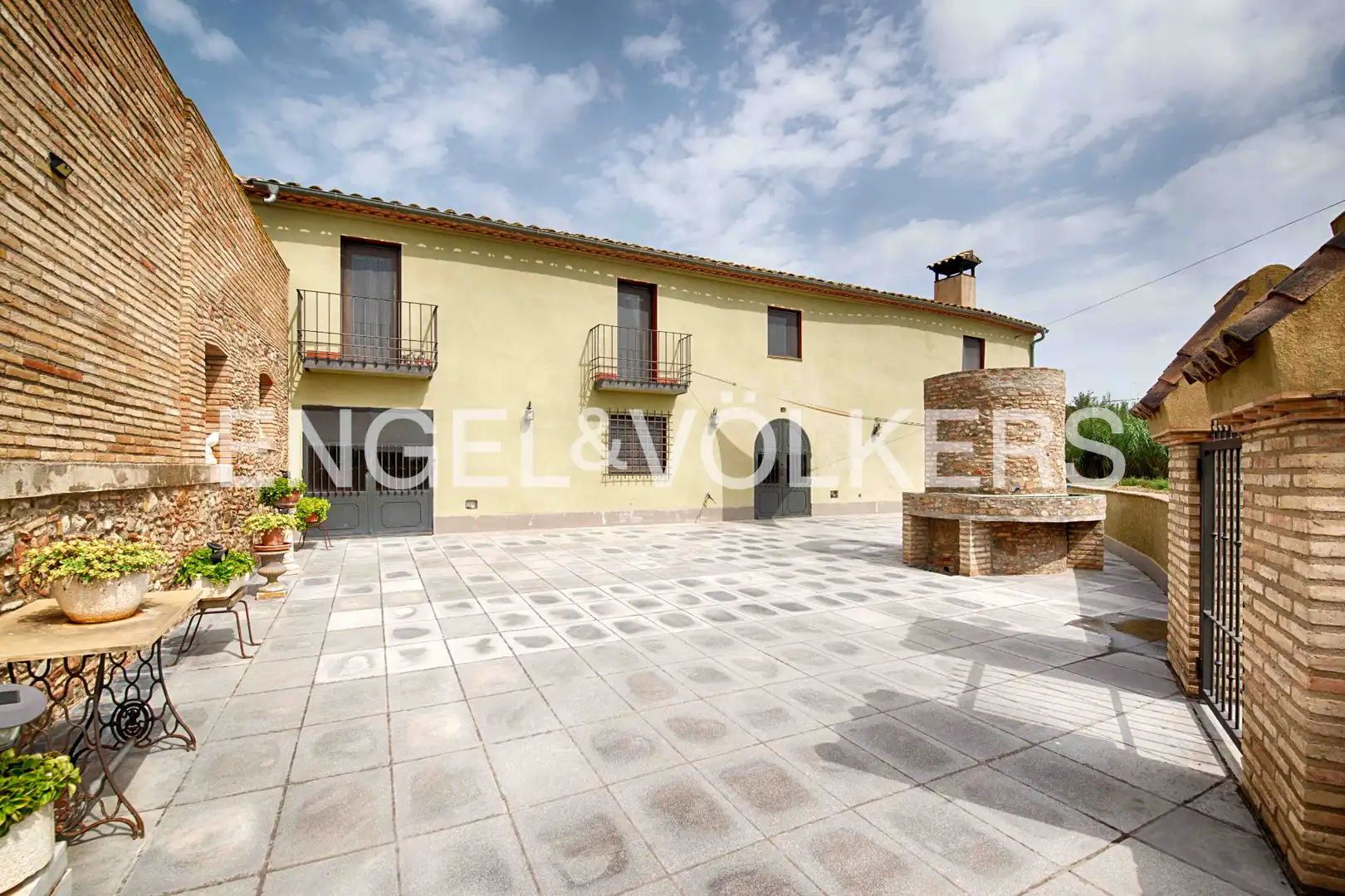 Casa en venta en Carrer Mare de la Font/castellonou, imagen 2