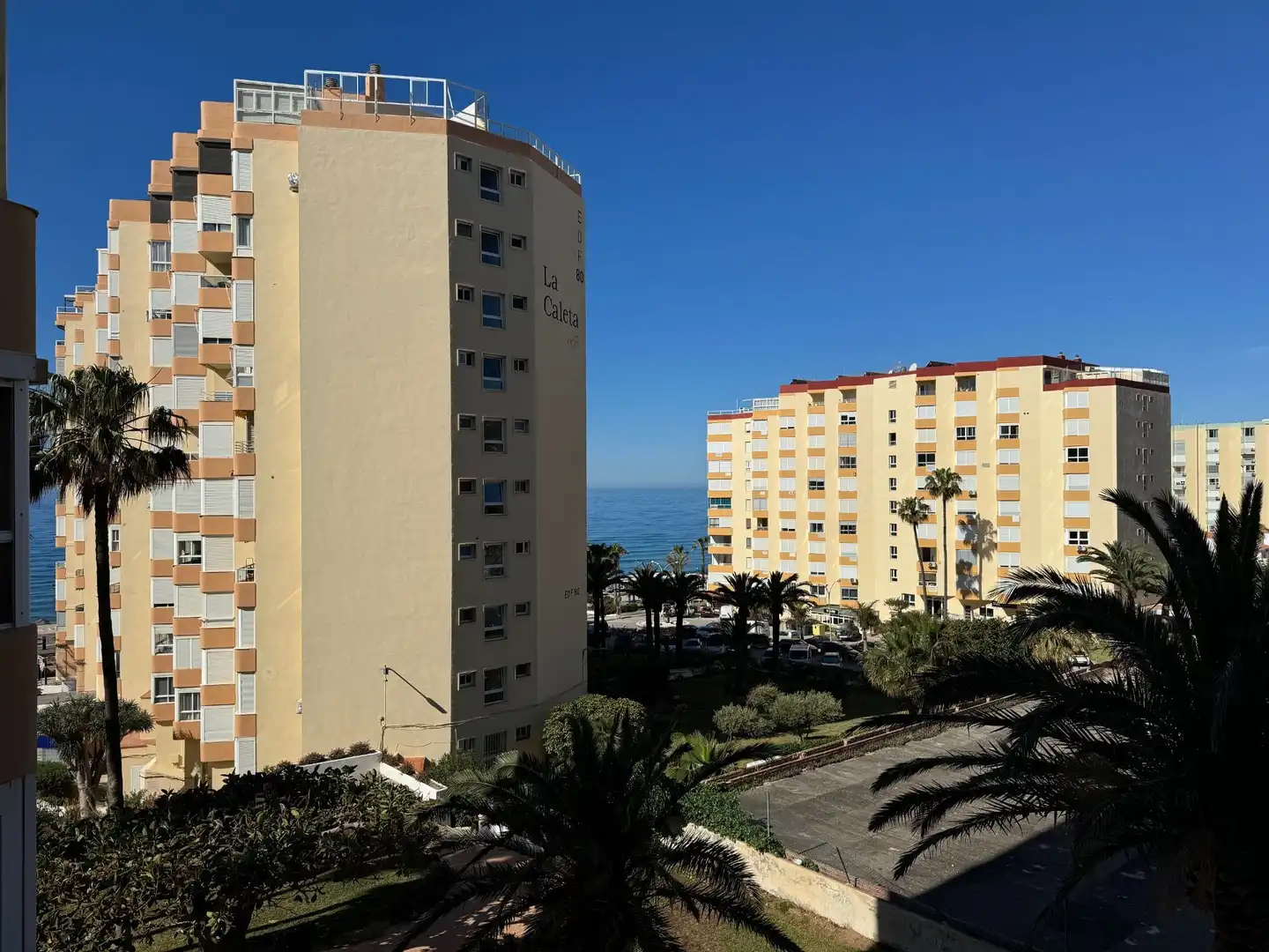 Schlafzimmer von Wohnung zum Verkauf in Torrox mit Klimaanlage, Terrasse und Möbliert
