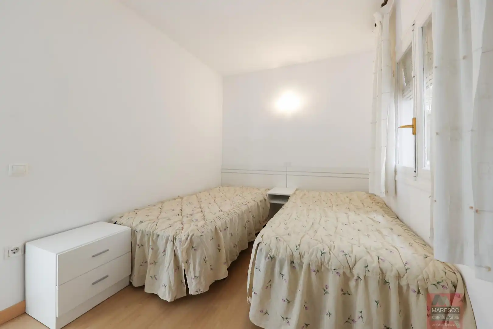 Bedroom of Flat for sale in Fuengirola  with Air Conditioner, Terrace and Balcony