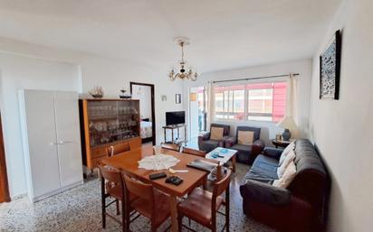 Living room of Apartment for sale in San Cristóbal de la Laguna  with Oven, Microwave and Balcony