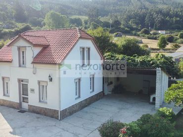 Casa rústica en venta en Regueiro, Mera de Arriba