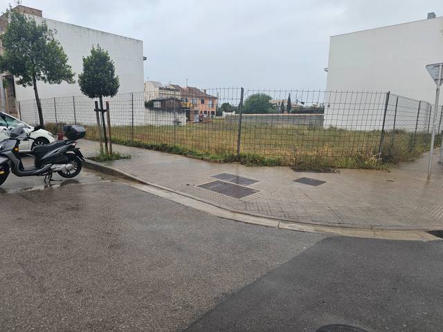 Terreno residencial en Venta en Carrer de Ferriol, 10A en Polígon de Llevant