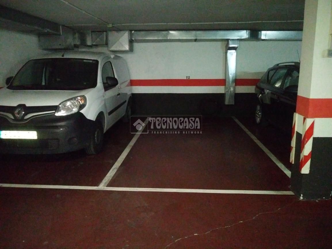 Parking of Flat for sale in  Zaragoza Capital  with Air Conditioner, Heating and Terrace