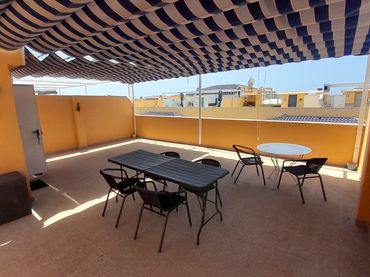 Wohnung mit Balkon zum Verkauf in Calle Jaén 26