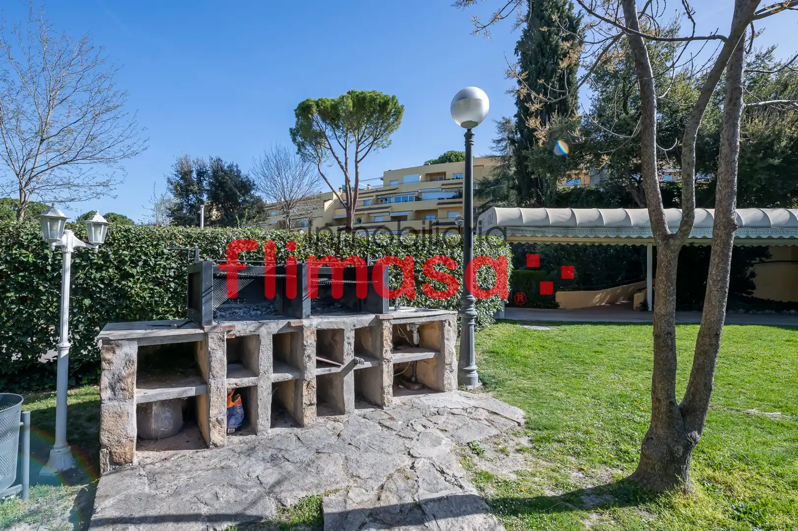 Jardí de Apartament en venda en Villaviciosa de Odón amb Aire condicionat, Terrassa i Piscina comunitària