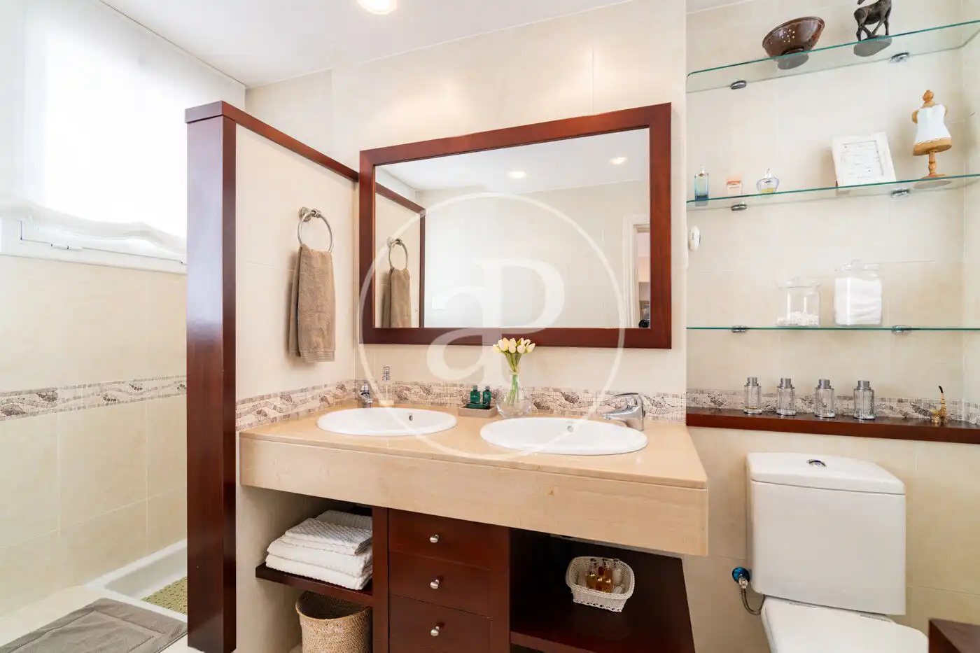 Bathroom of Flat for rent in Barcelona  with Air Conditioner, Heating and Terrace