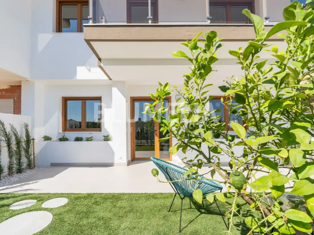 Jardí de Casa o xalet en venda en La Nucia amb Aire condicionat, Calefacció i Jardí privat