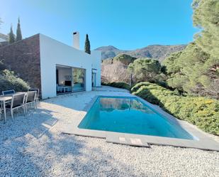 Vista exterior de Casa o xalet en venda en La Selva de Mar amb Jardí privat, Terrassa i Piscina