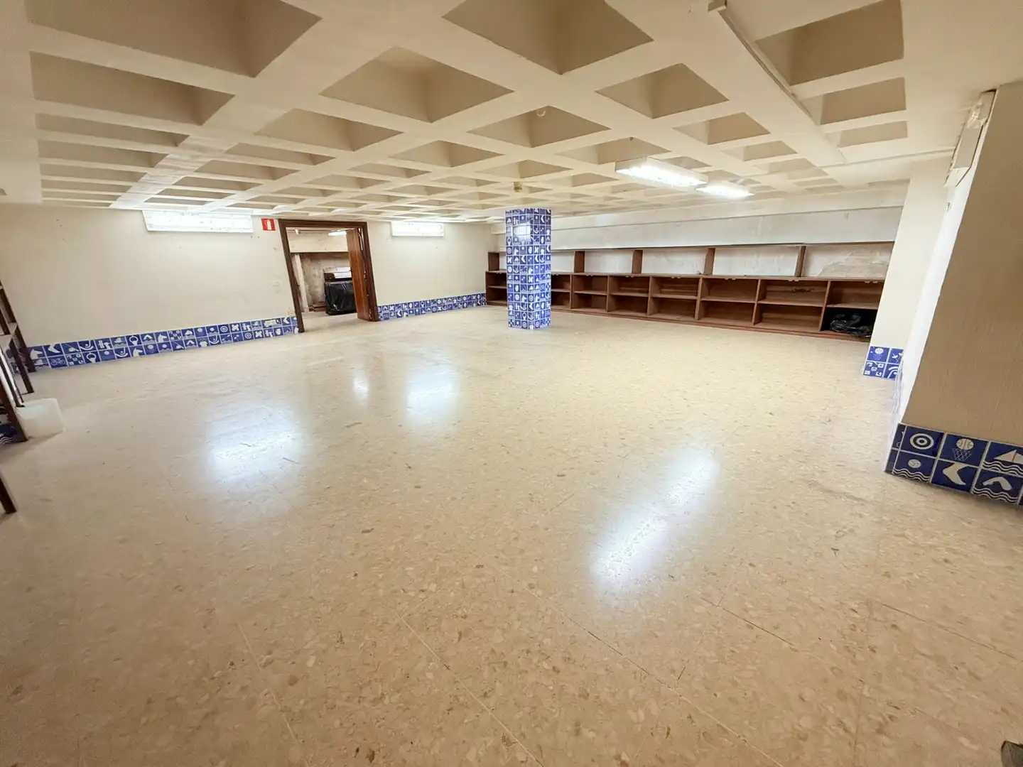 Commercial properties for sale in  Palma de Mallorca  with Air Conditioner and Heating