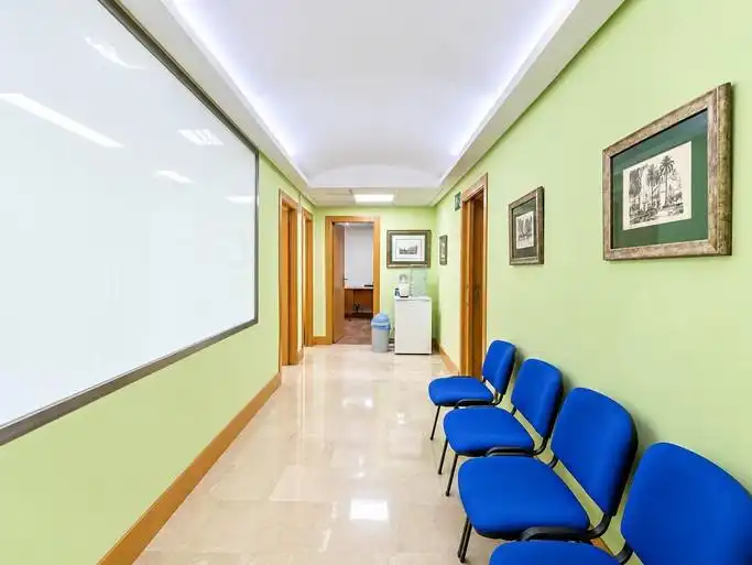Büro zum Verkauf in Orihuela mit Klimaanlage und Heizung