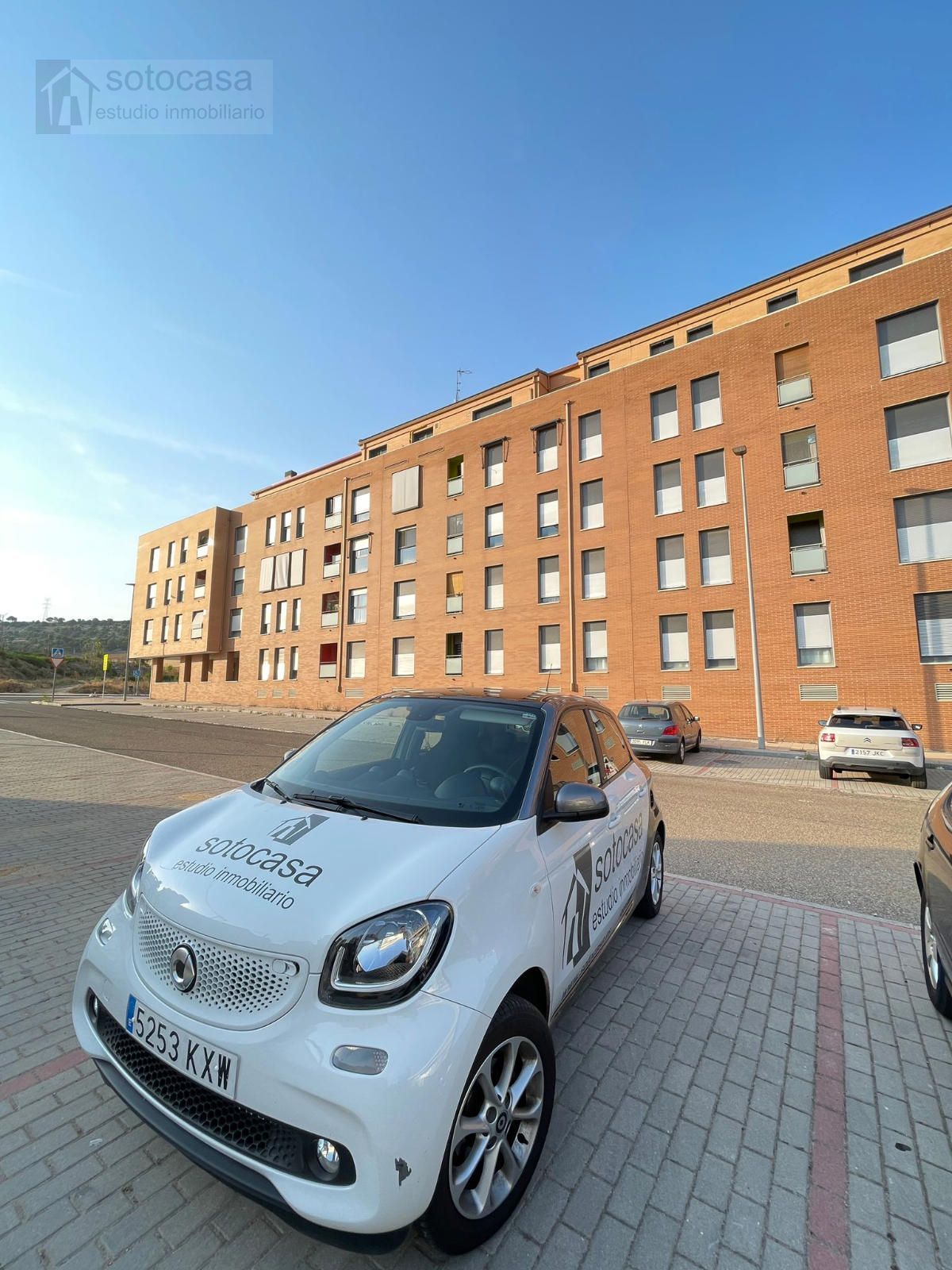 Vista exterior de Pis en venda en Arroyo de la Encomienda amb Calefacció, Terrassa i Traster