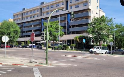 Vista exterior de Dúplex en venda en Cáceres Capital amb Aire condicionat, Calefacció i Terrassa