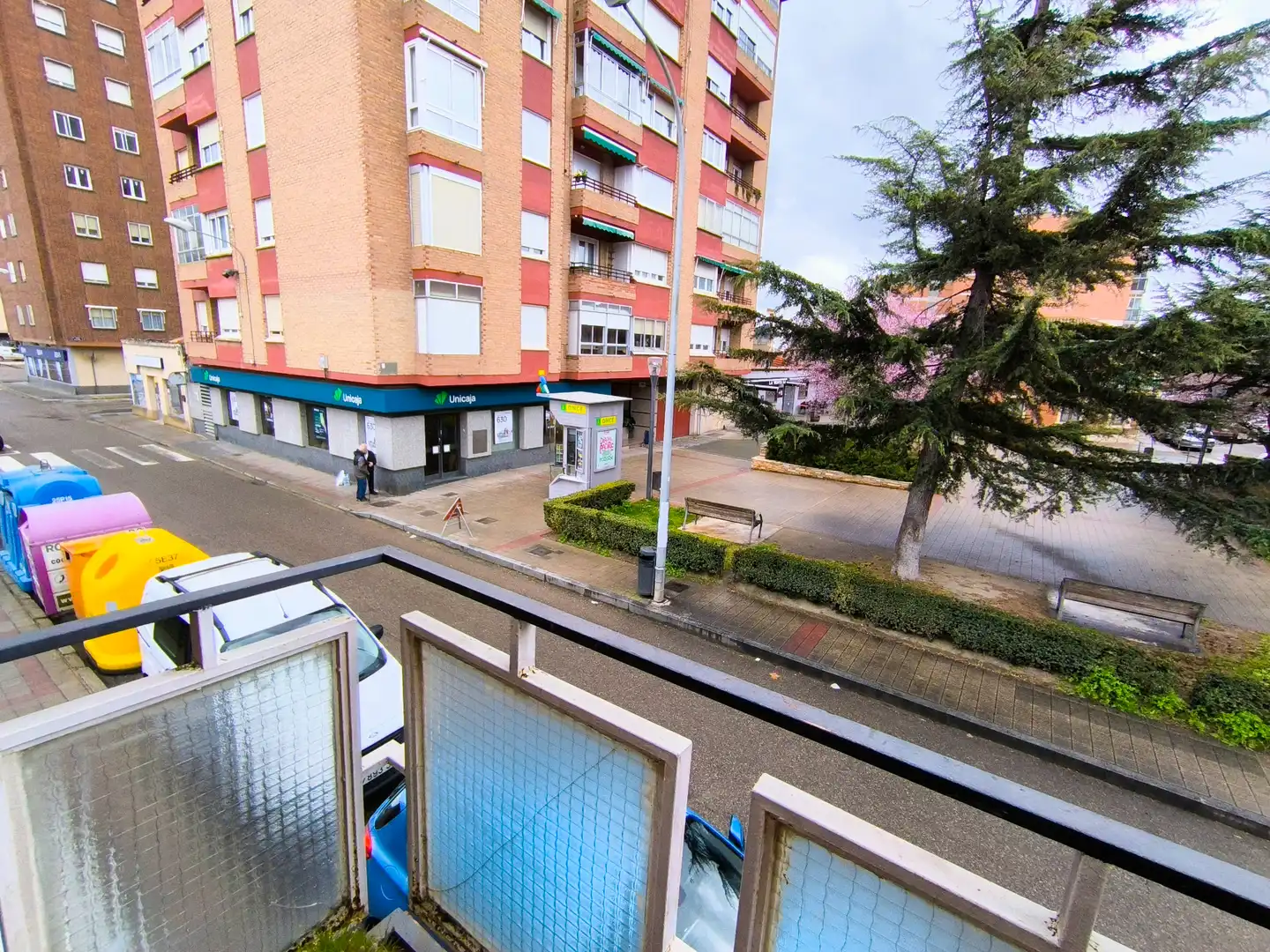Vista exterior de Edifici en venda en Venta de Baños