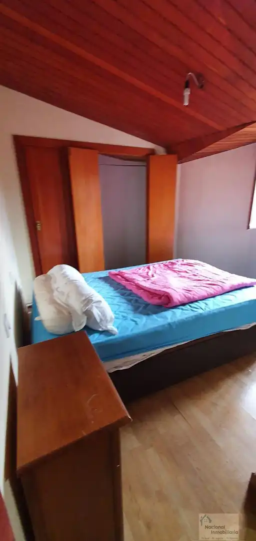 Dormitori de Apartament en venda en El Espinar amb Calefacció, Terrassa i Traster