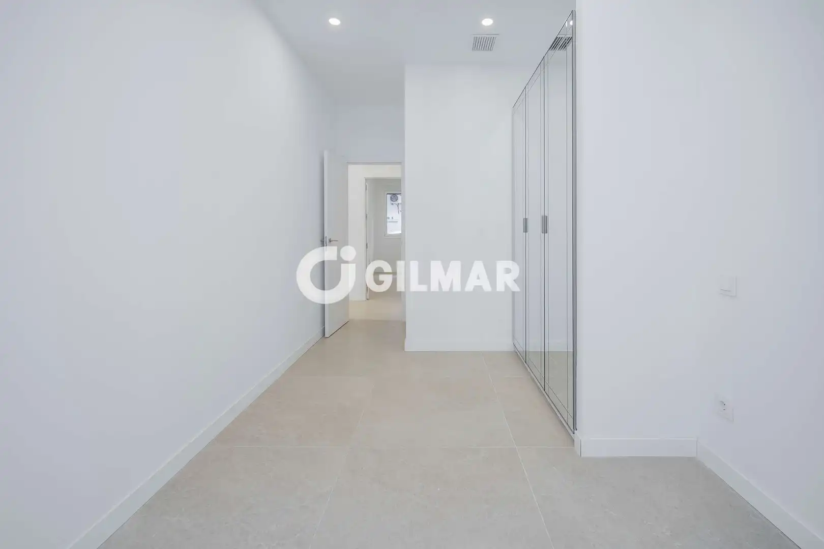 Piso en venta en Madrid con Calefacción