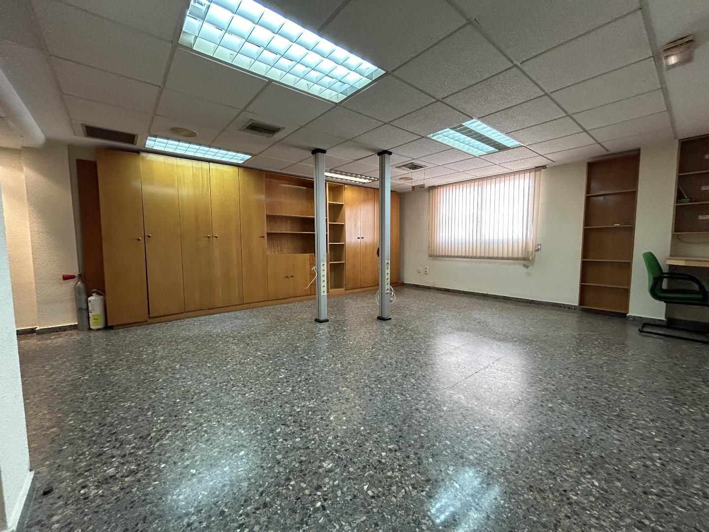 Office to rent in Torrent