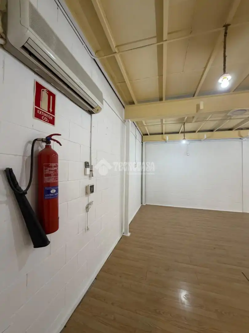 Local comercial de lloguer a C. Esperanza, imagen 11