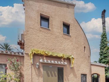 Villa con piscina in vendita a Ptda. Almadrava