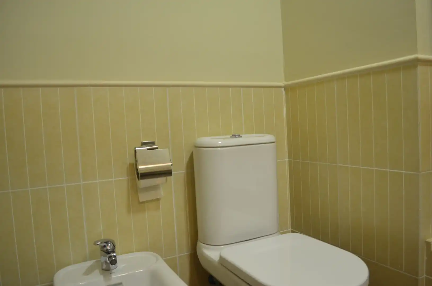 Badezimmer von Wohnungen zum Verkauf in Ayamonte mit Klimaanlage, Terrasse und Abstellraum