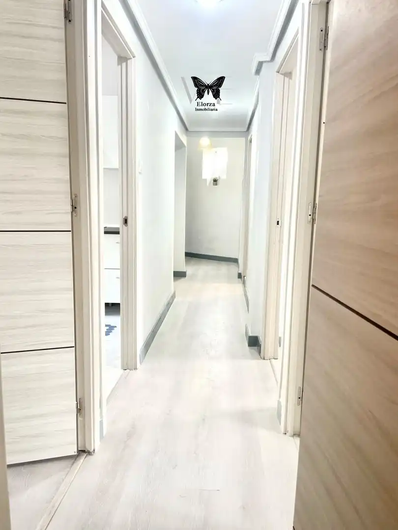 Flat for sale in Oviedo   with Heating