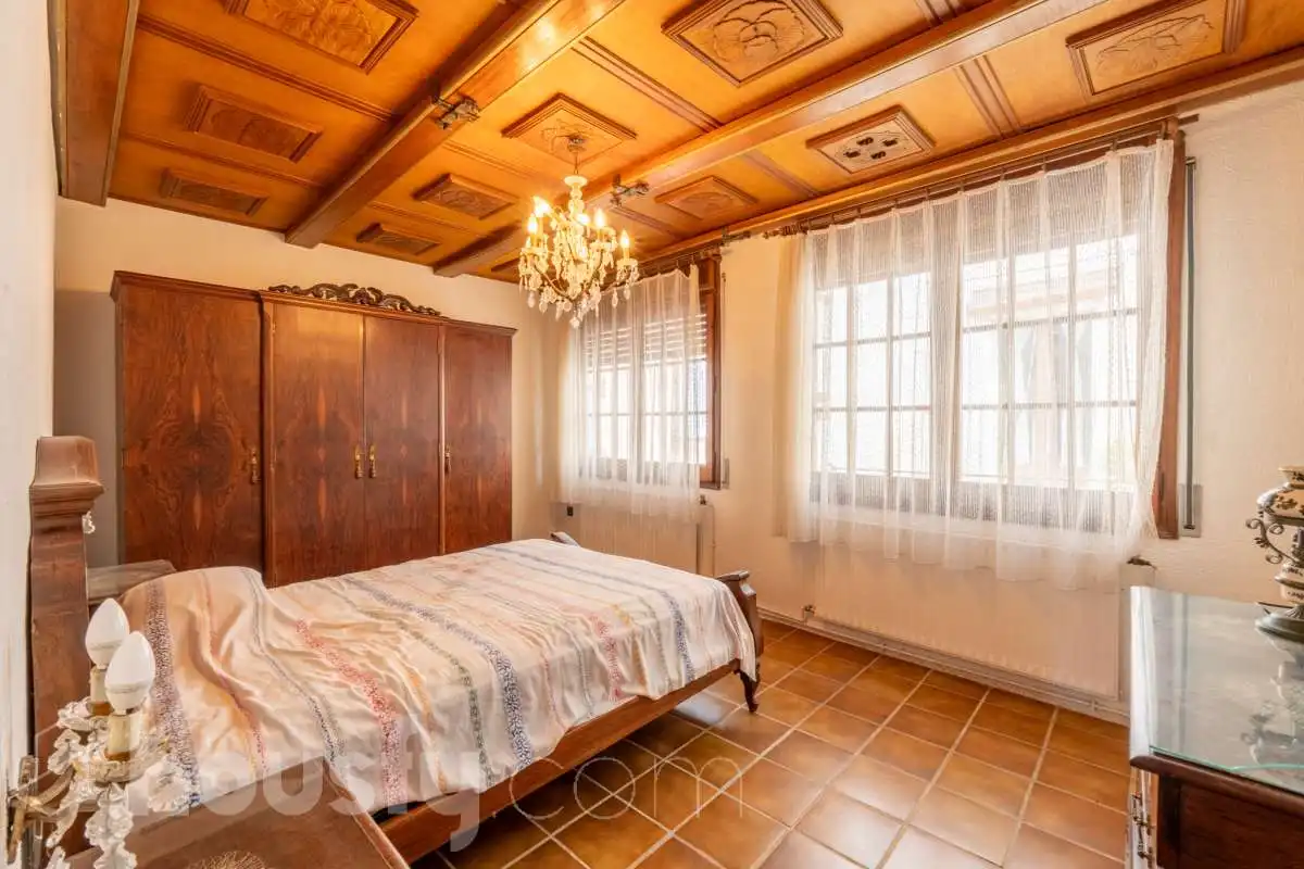 Dormitori de Casa o xalet en venda en Torrelles de Foix amb Terrassa i Traster