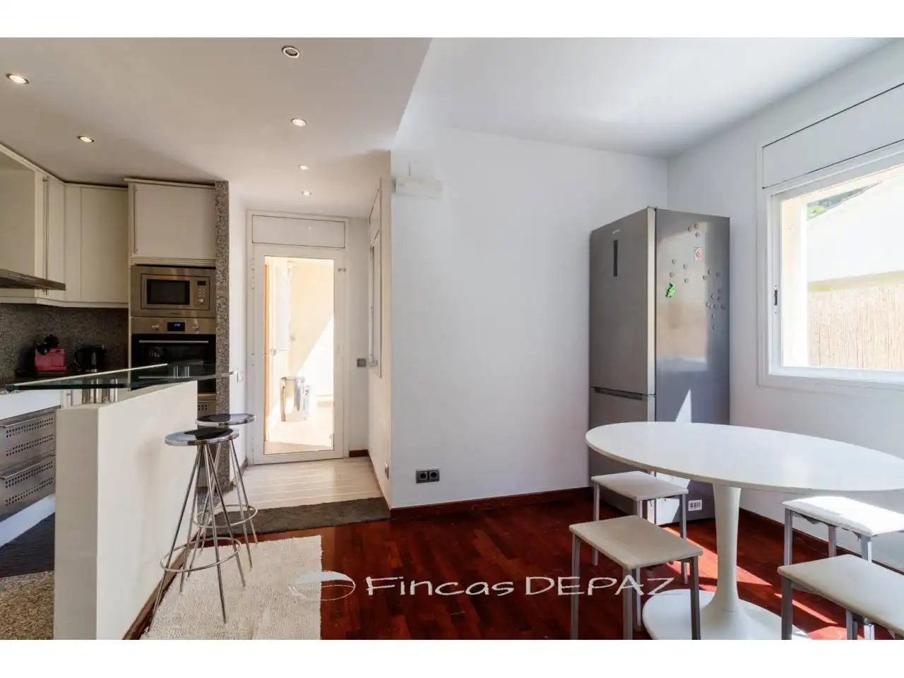 Cocina de Casa o chalet en venta en Sitges con Aire acondicionado, Calefacción y Parquet