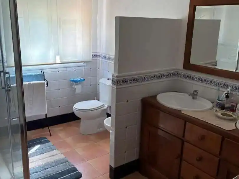 Bany de Casa o xalet en venda en Zaragoza amb Aire condicionat, Calefacció i Jardí privat