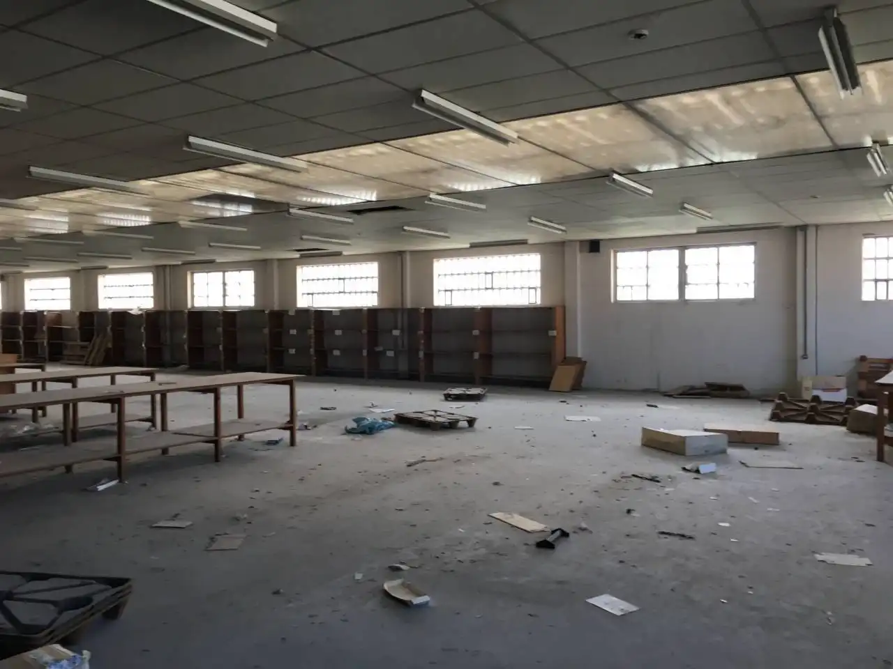 Industrial building for sale in Calle crta. nacional 634, imagen 13
