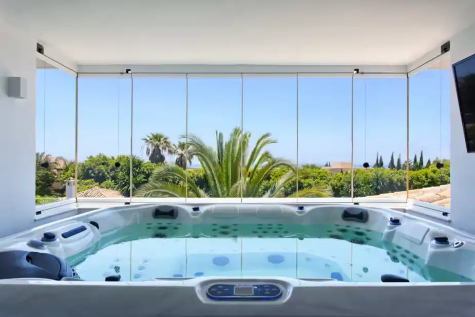 Piscina de Casa o xalet de lloguer en Marbella amb Aire condicionat, Jardí privat i Terrassa