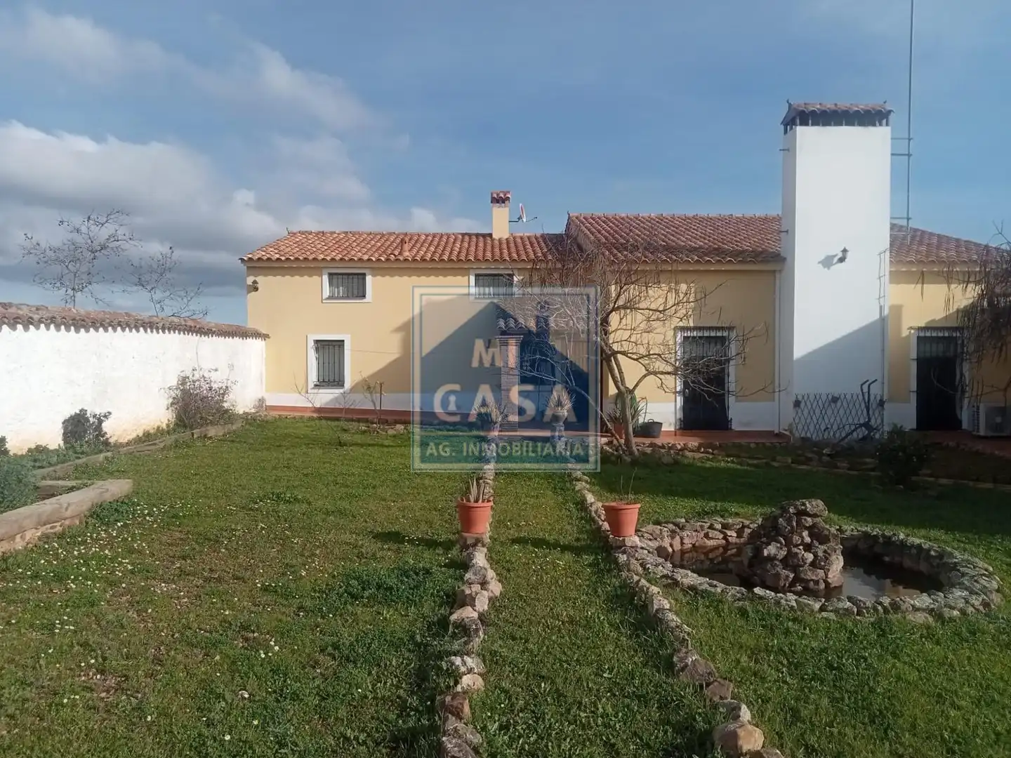 Jardín de Finca rústica en venta en Oliva de Mérida con Aire acondicionado, Calefacción y Terraza