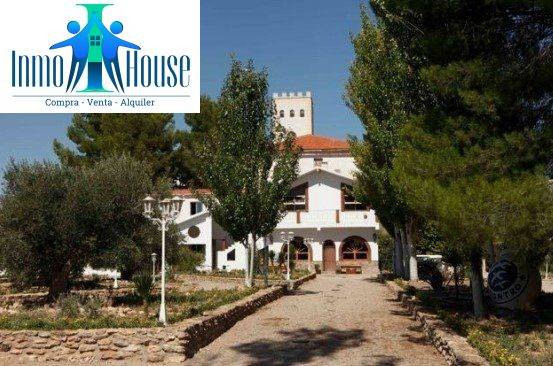 Finca rústica en Alquiler en Tobarra