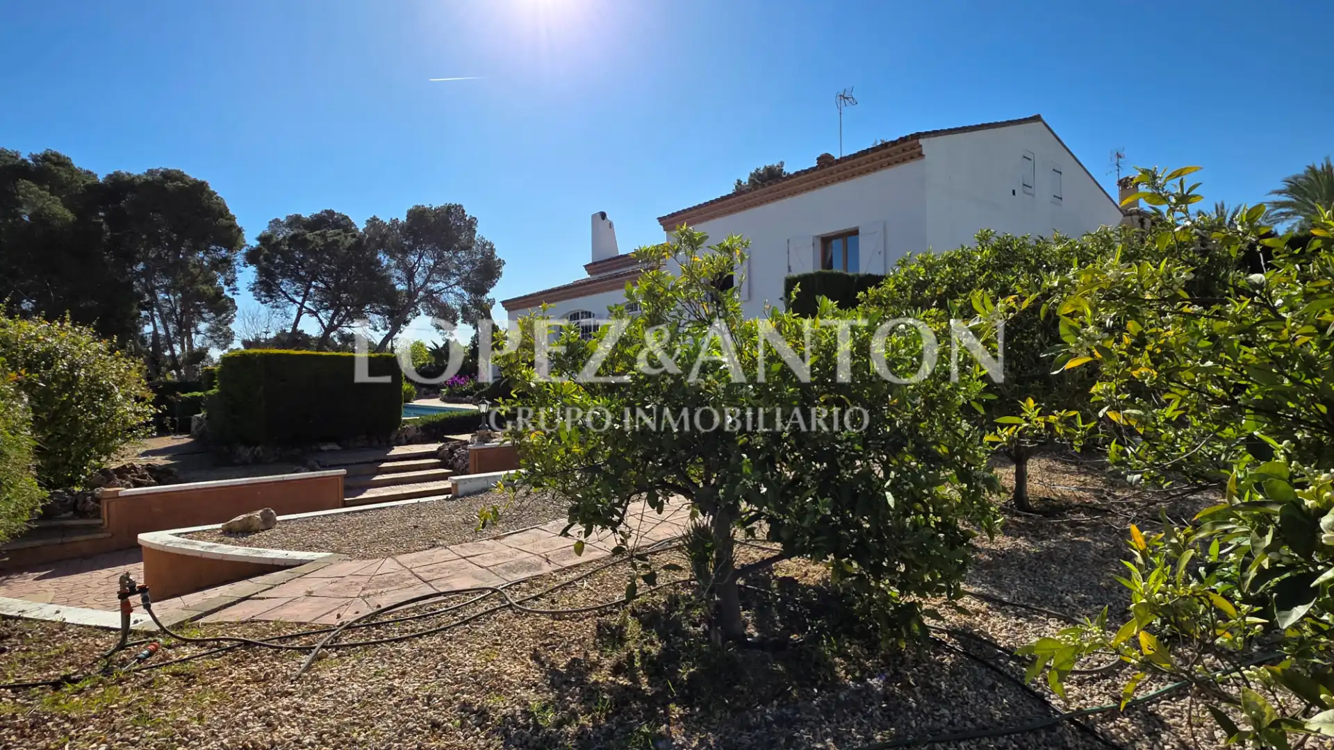 Garden of Houses for sale in L'Eliana  with Air Conditioner, Heating and Private garden