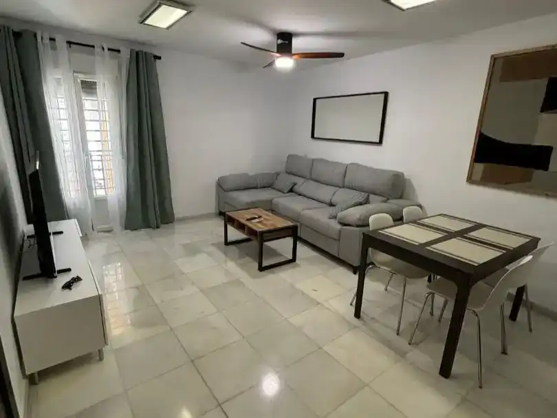 Fotografía del inmueble reportado: 1.400 €/mes — San Bartolomé, Sevilla