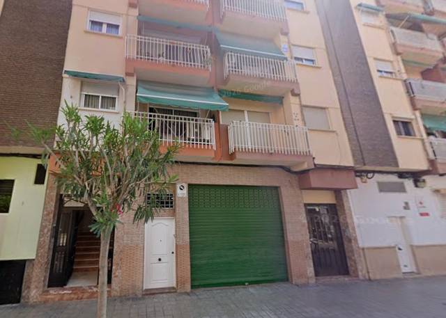 Piso en Venta en C/ Juan de Juanes  en Juzgados