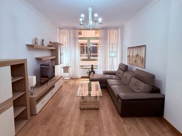 Appartamento con balcone in vendita a Avenida José Mesa y López