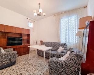 Living room of Flat for sale in  Madrid Capital