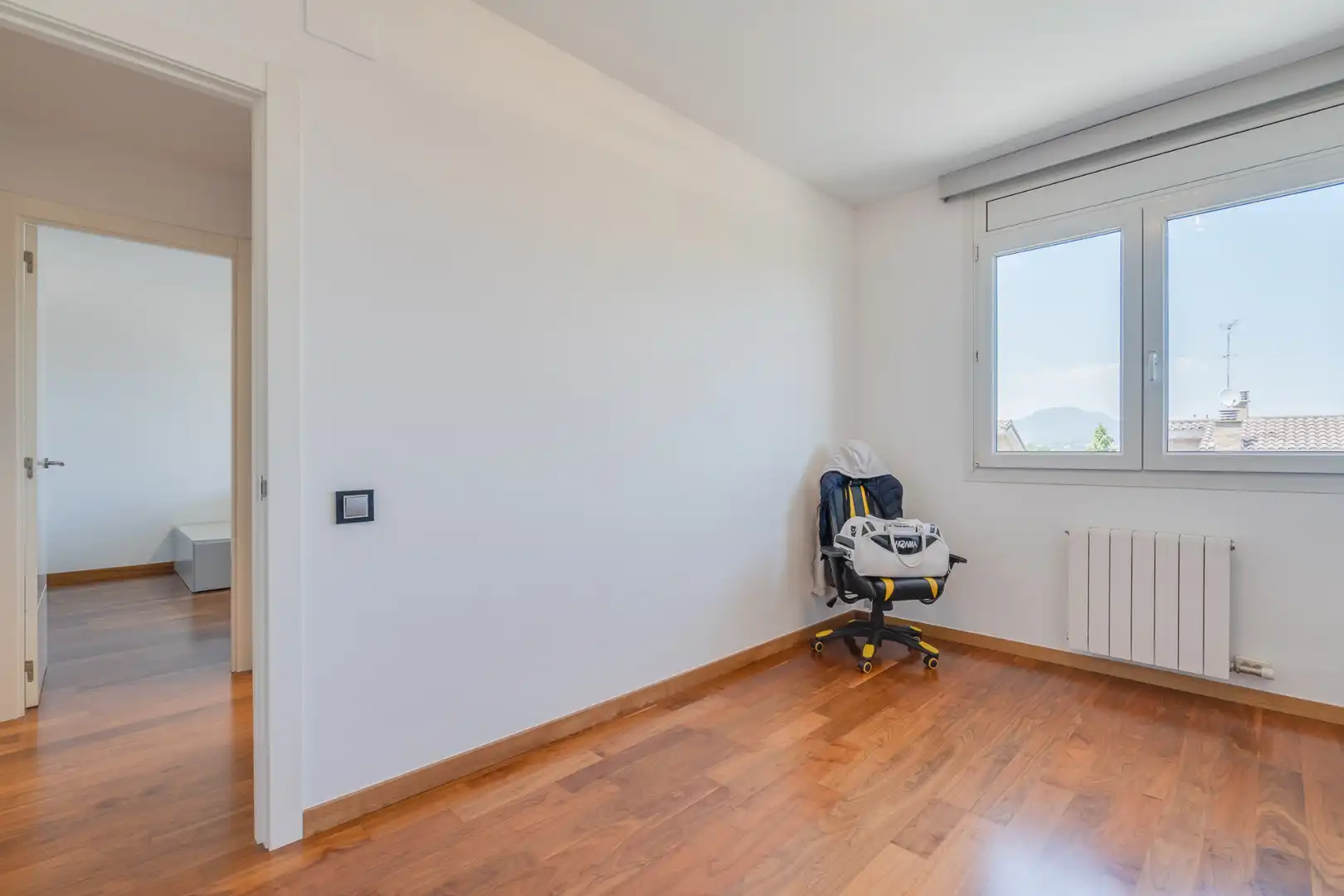 Habitación de Casa adosada en venta en Sant Quirze del Vallès con Aire acondicionado, Calefacción y Jardín privado