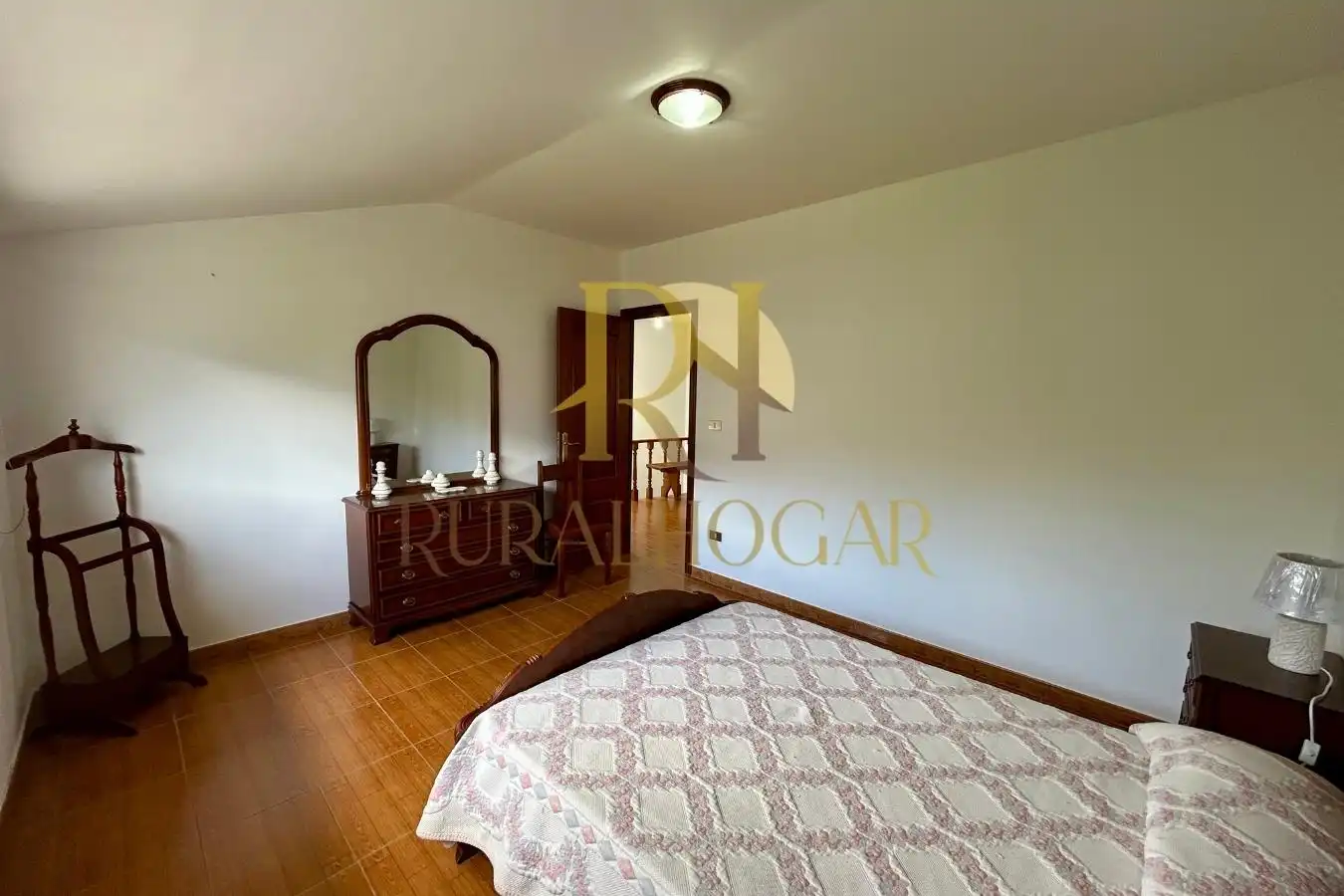 Habitación de Casa adosada en venta en Vilamartín de Valdeorras con Terraza