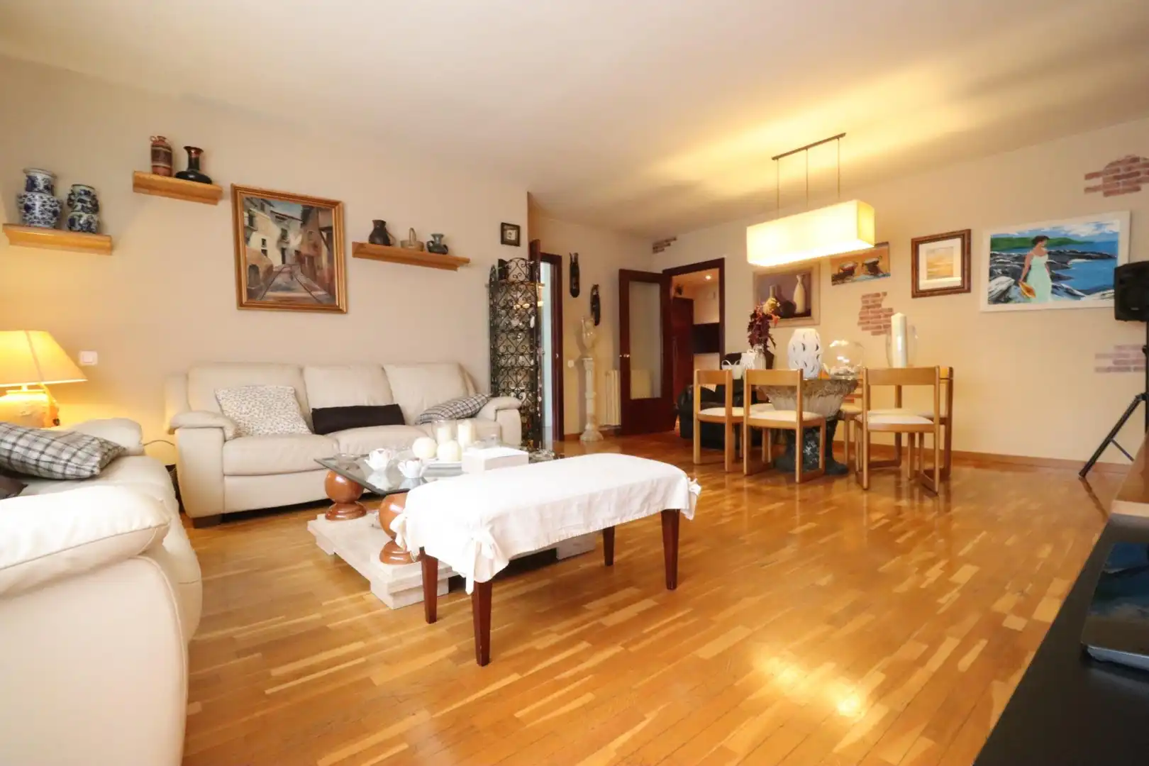 Sala de estar de Piso en venta en Sabadell con Aire acondicionado, Calefacción y Terraza