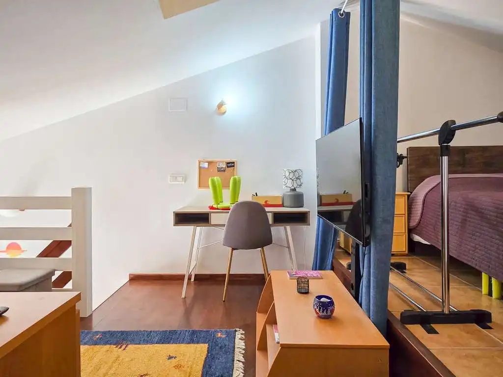 Sala d'estar de Àtic en venda en L'Escala amb Terrassa, Moblat i Piscina comunitària