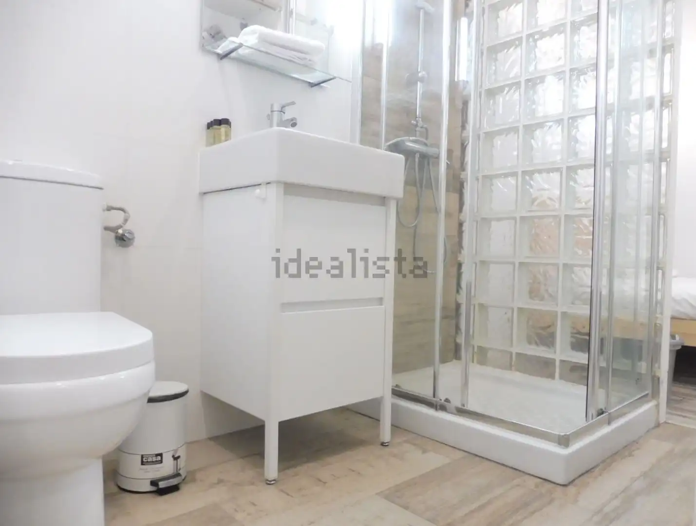 Baño de Piso de alquiler en Madrid con Parquet, Amueblado y Horno